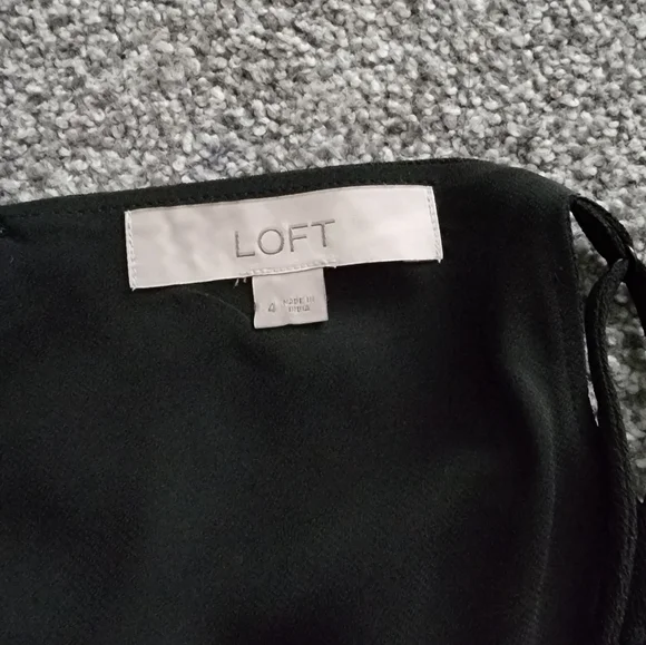 NWOT Jumpsuit 🖤 - Picture 5 of 11